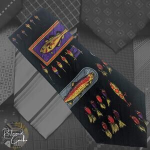 Taxidermy Fish and Bait Tie